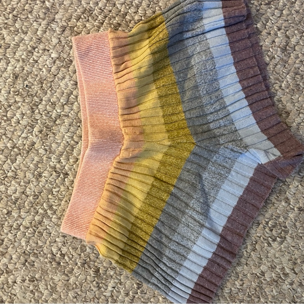 SAYLOR Striped Multicolor Knit Women's Shorts - Picture 2 of 3